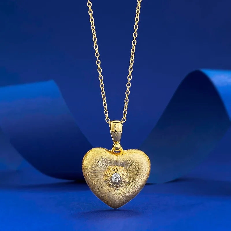 Silver Gold-Plated Antique Diamond Heart Pendant Necklace