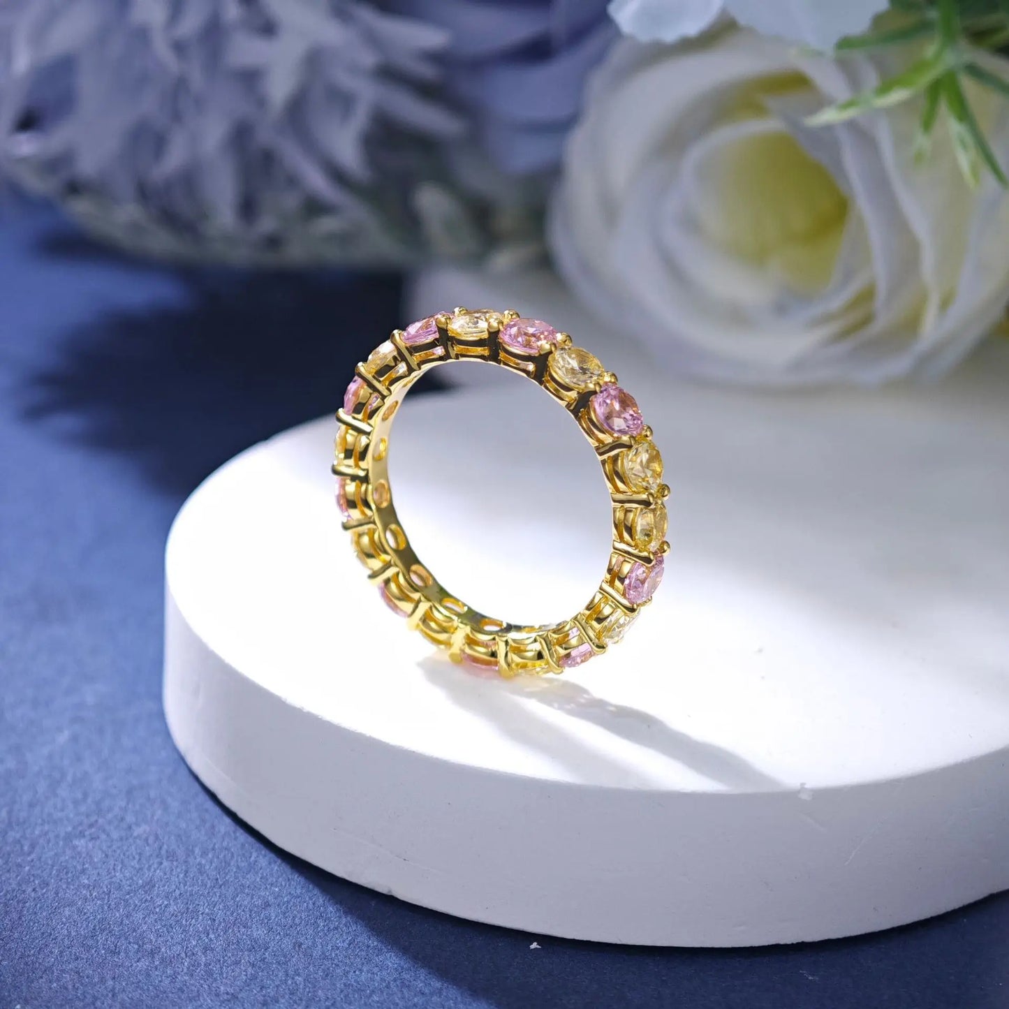 Luxury 18K Gold Yellow/Pink Moissanite Diamond Ring for Women