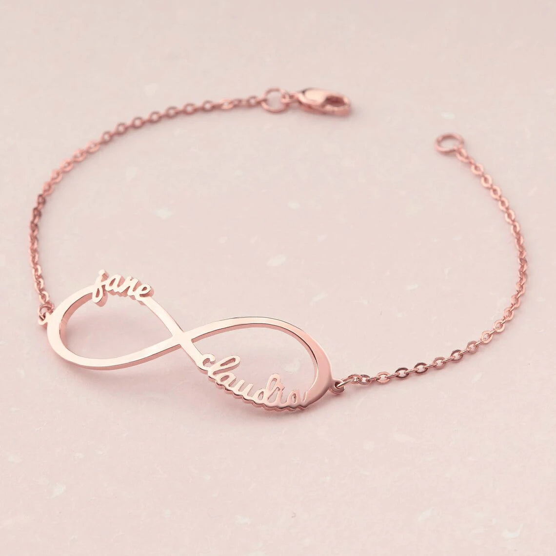 Custom Personalized 1-4 Names Bracelet on Infinity Pendant
