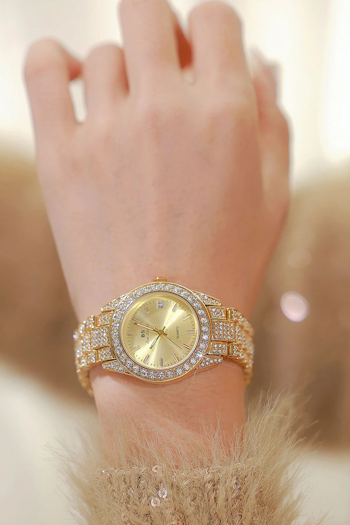 Luxury Crystal Silver Gold Quartz Watches with Calendar for Women