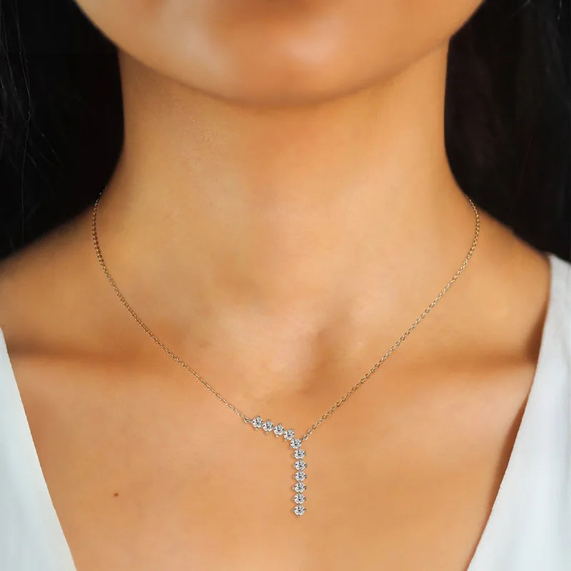 Apaison Silver/Gold Moissanite Adjustable Pendant Necklace for Women