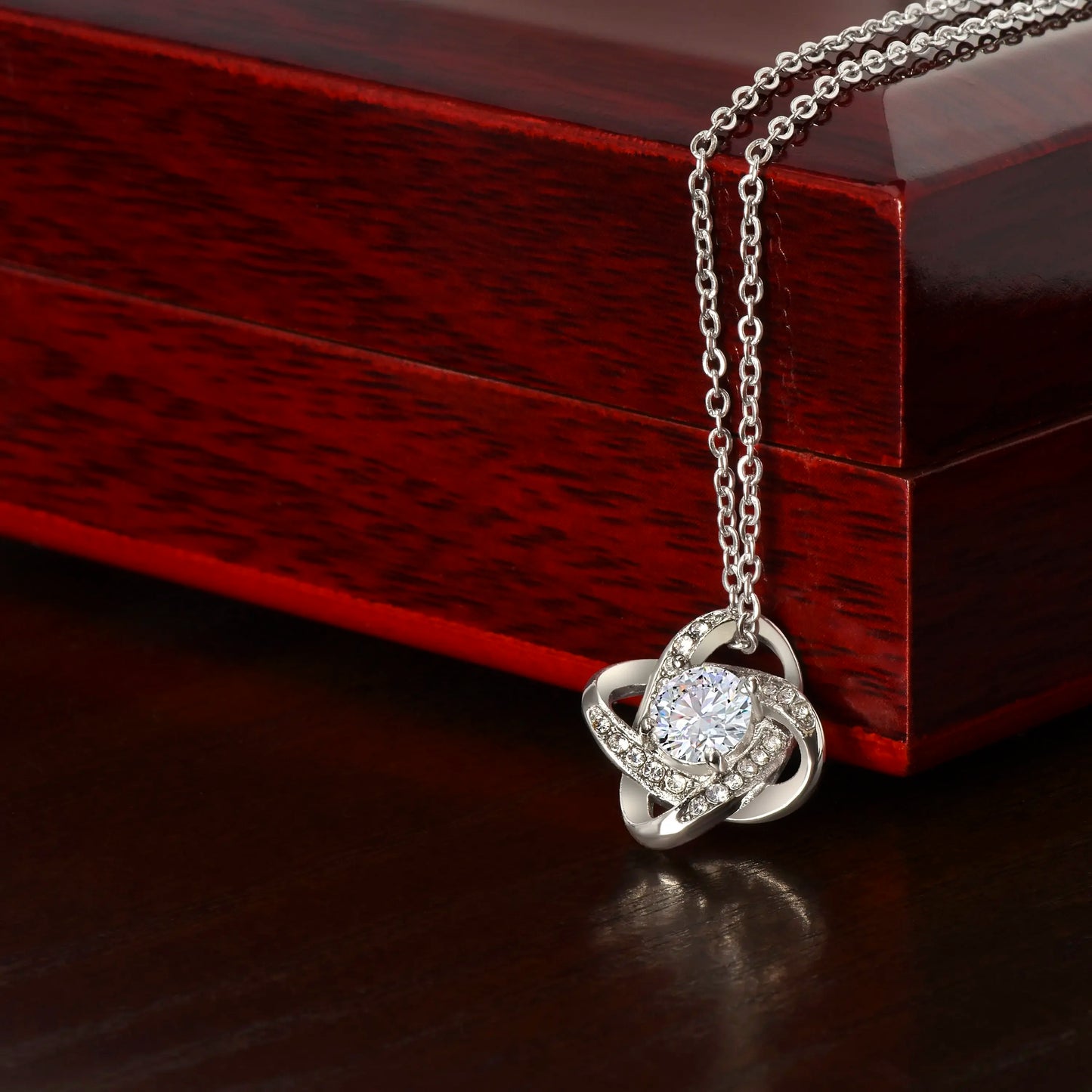 "MOM" Zirconia Pendant Necklace