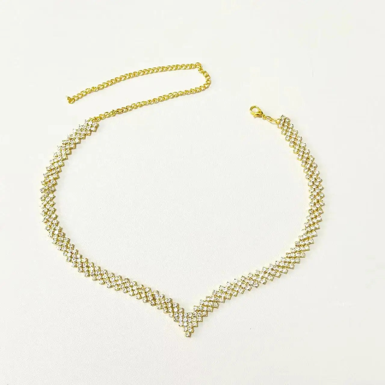 Luxury V-Shape Silver or Gold Zircon Diamond Necklace for Women