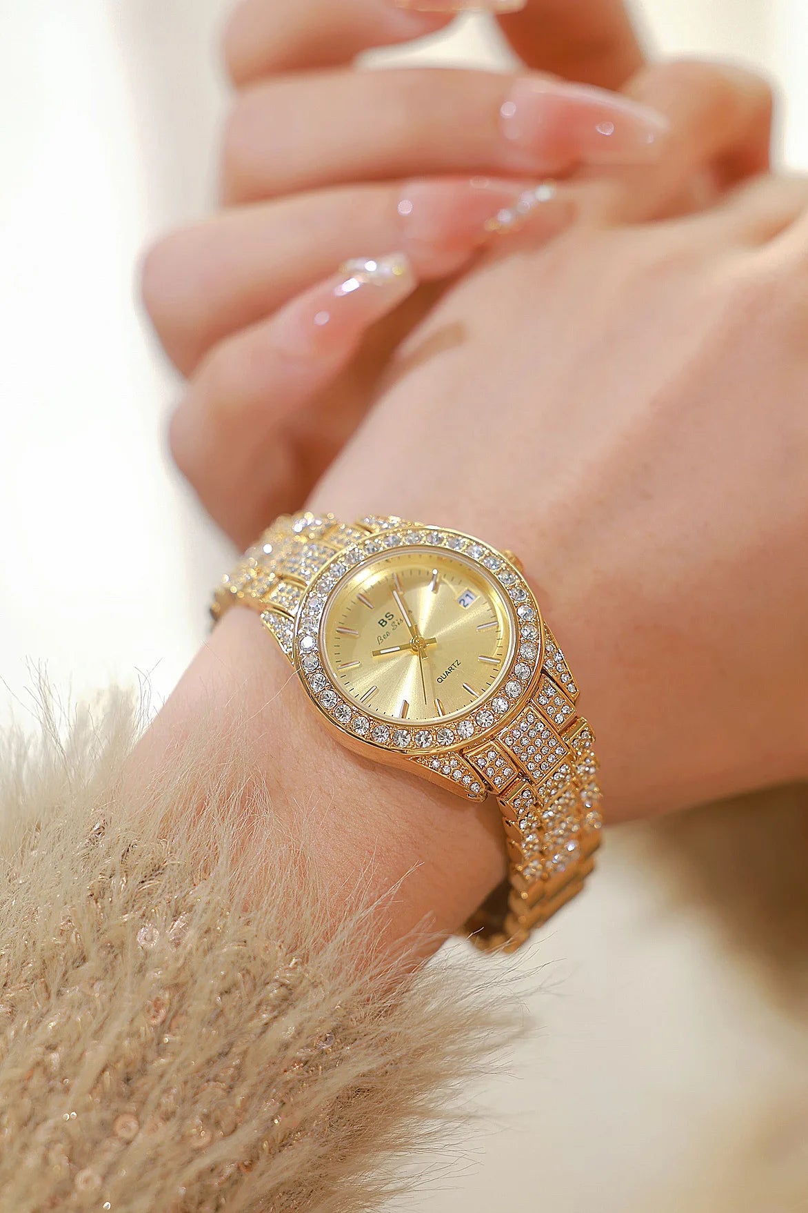 Luxury Crystal Silver Gold Quartz Watches with Calendar for Women