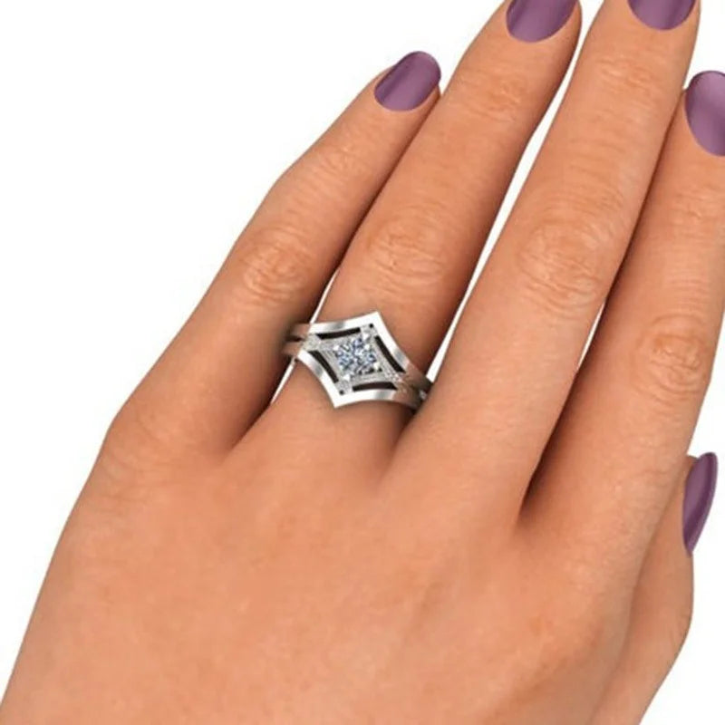 14K Gold Diamond Engagement Ring for Women