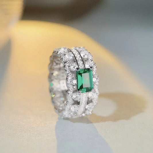Luxury White Gold Emerald Cut Diamond Ring for Women