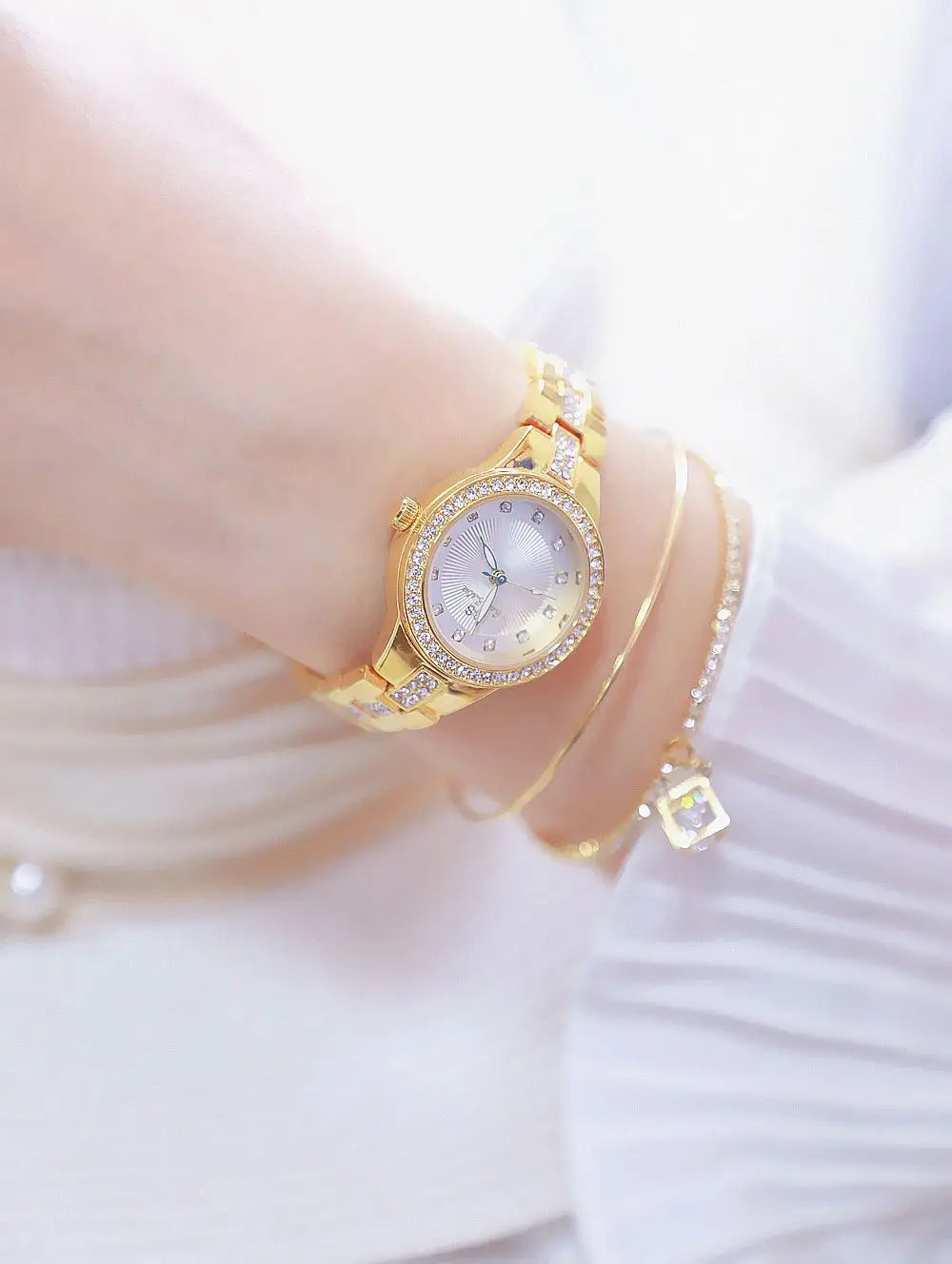 Quartz Clock Luxury Silver Gold Wristwatches for Women