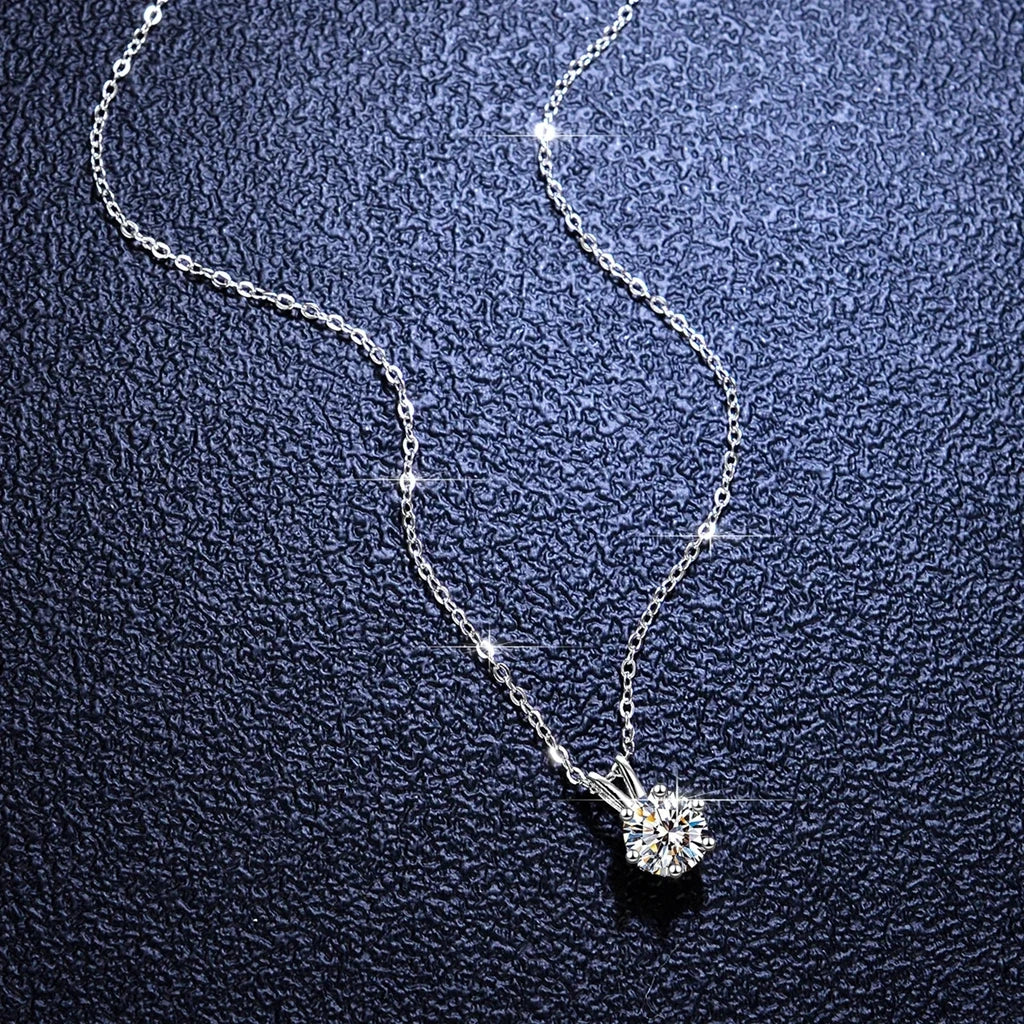 14K Gold Moissanite Diamond Pendant Necklaces for Women
