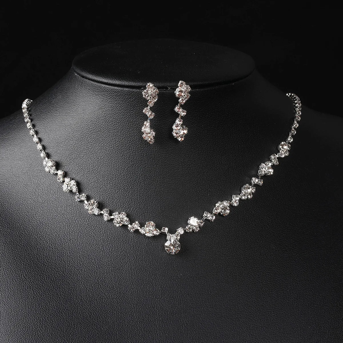 Elegant Diamond Necklace Earrings Set for Women