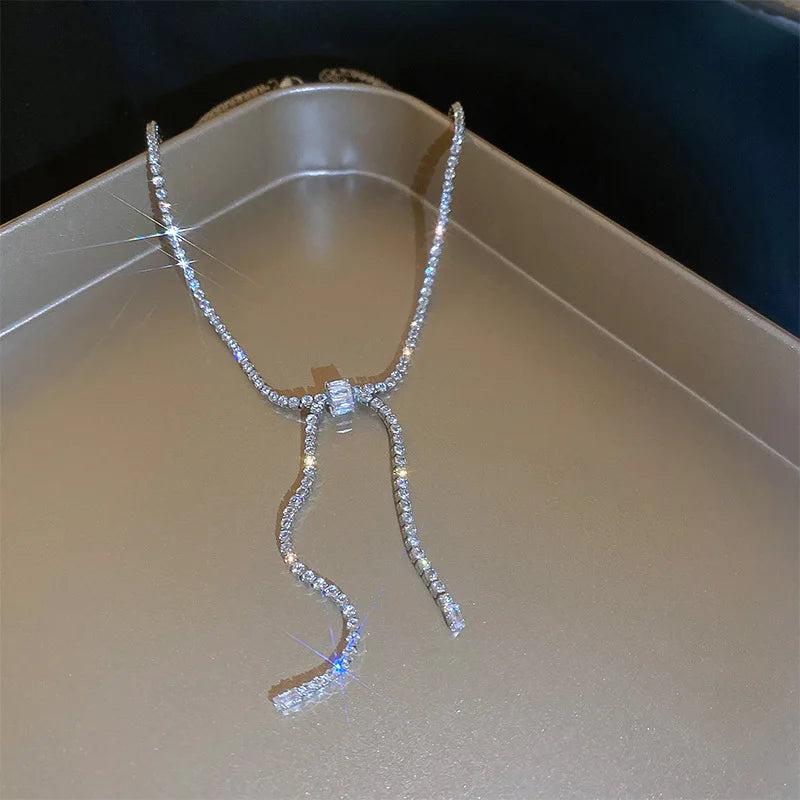 Diamond-Encrusted Zircon Bow Tie Necklace for Women