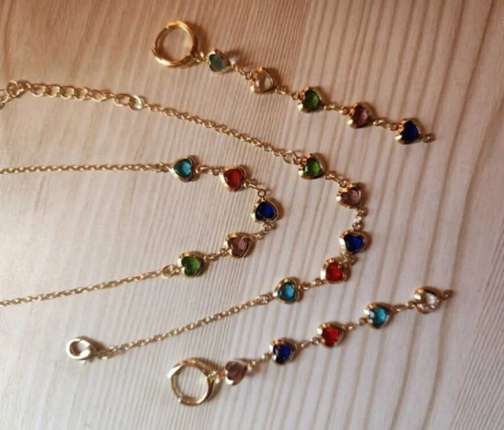 4Pcs Necklace, Bracelet and Earrings with Heart Shaped Colored Stones Jewellery Set