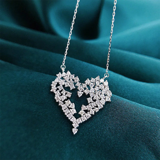 Diamond Zircon Love Heart-Shaped Pendant Necklace for Women